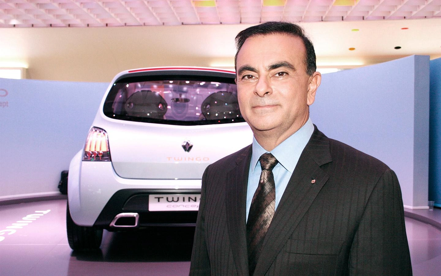 Wanted: The Escape of Carlos Ghosn (miniseries, 2023)